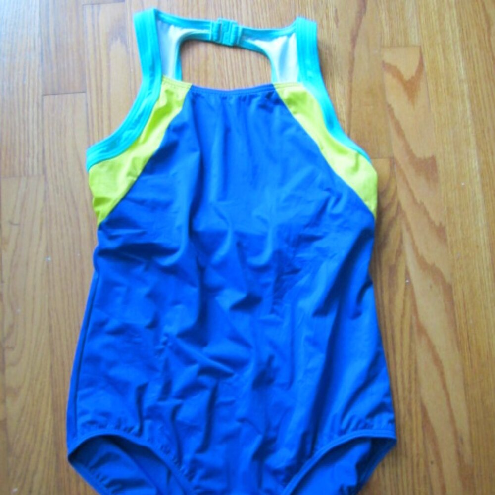 NWOT  LANDS' END ONE PIECE SWIMSUIT - SIZE 12